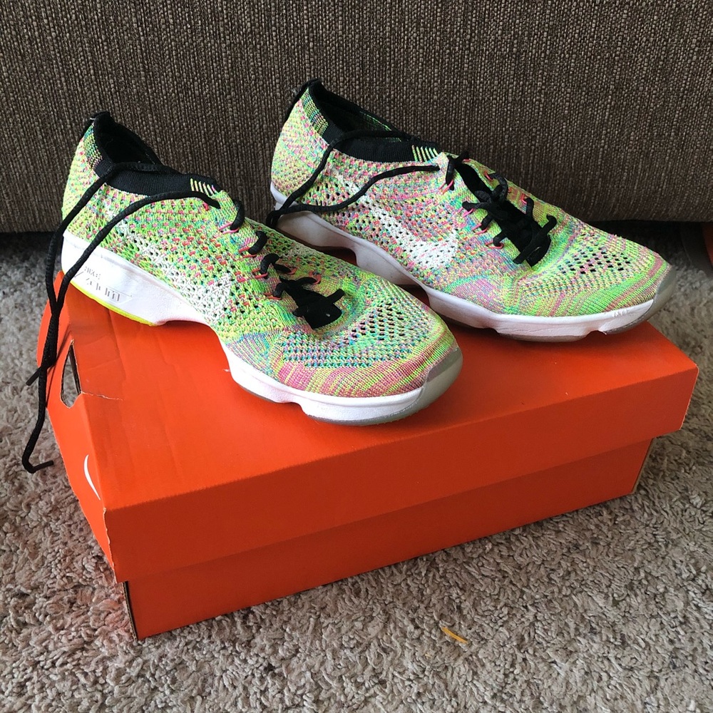 Nike Flyknit Green Pink Zoom Agility Sneakers
